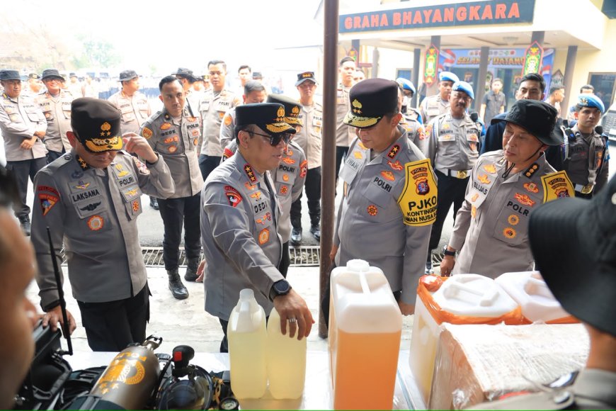 Hadapi Karhutla Gambut, Polri Perkuat Teknologi hingga Rekayasa Tata Air